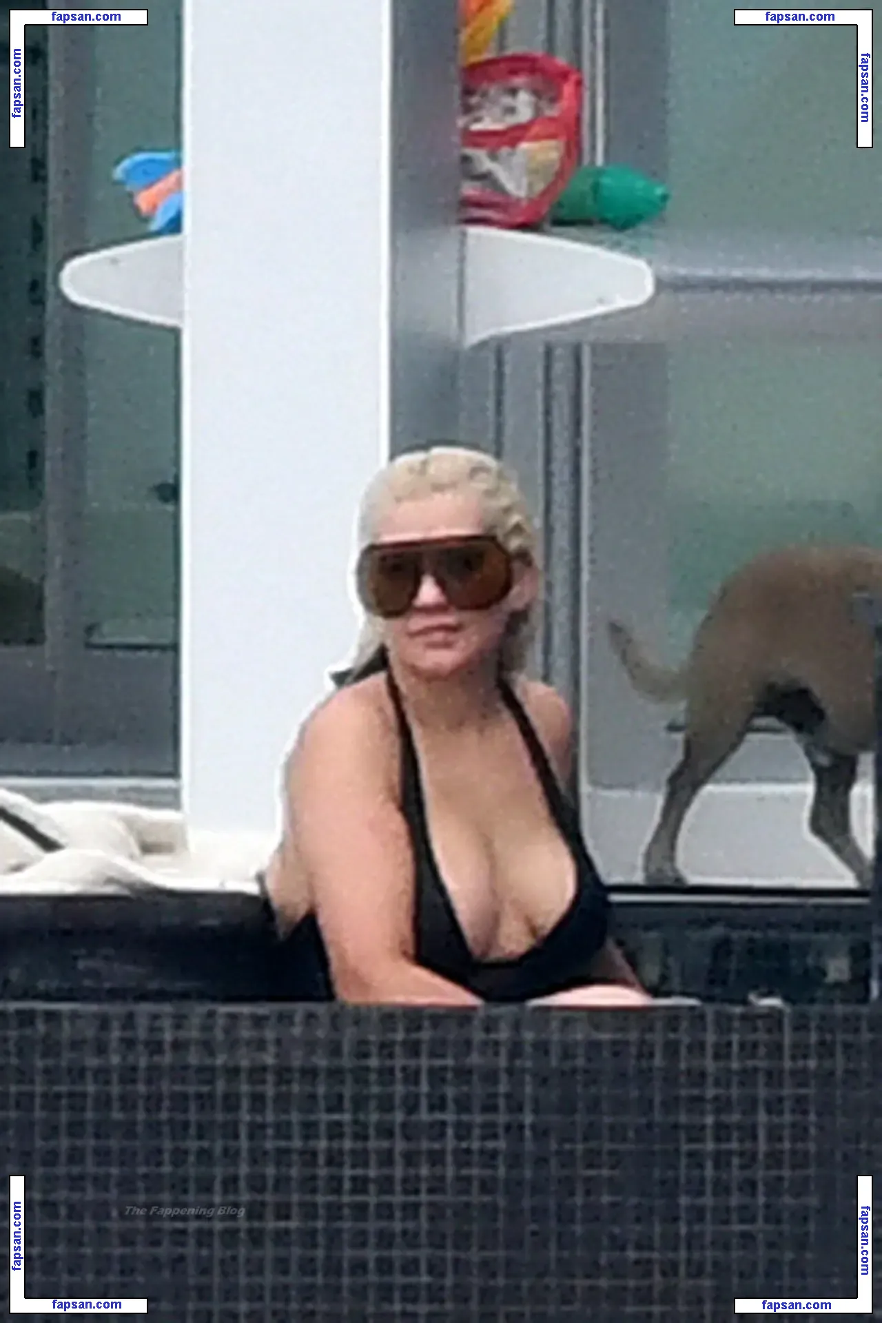 Christina Aguilera голая фото #1448 с Онлифанс