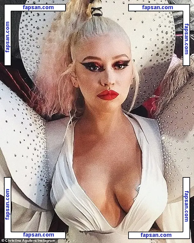 Christina Aguilera голая фото #1579 с Онлифанс
