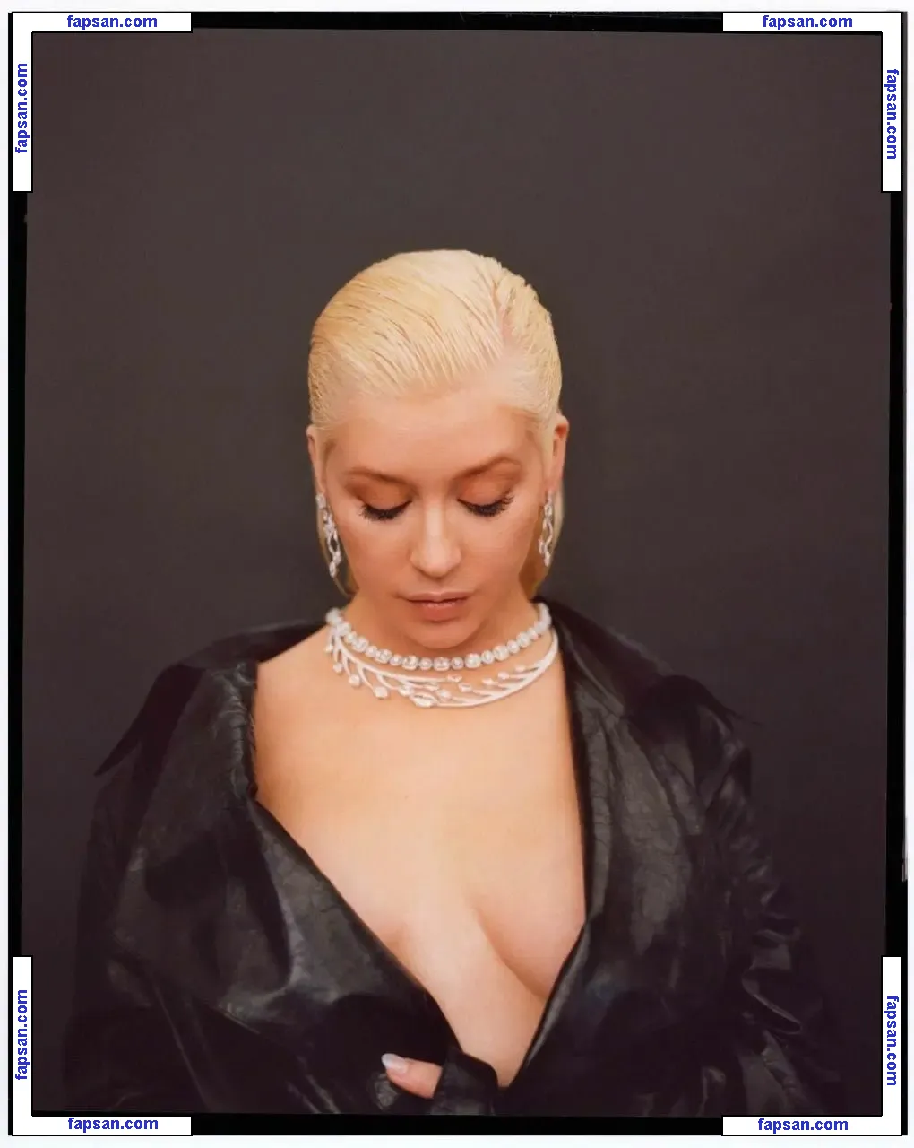 Christina Aguilera голая фото #1589 с Онлифанс