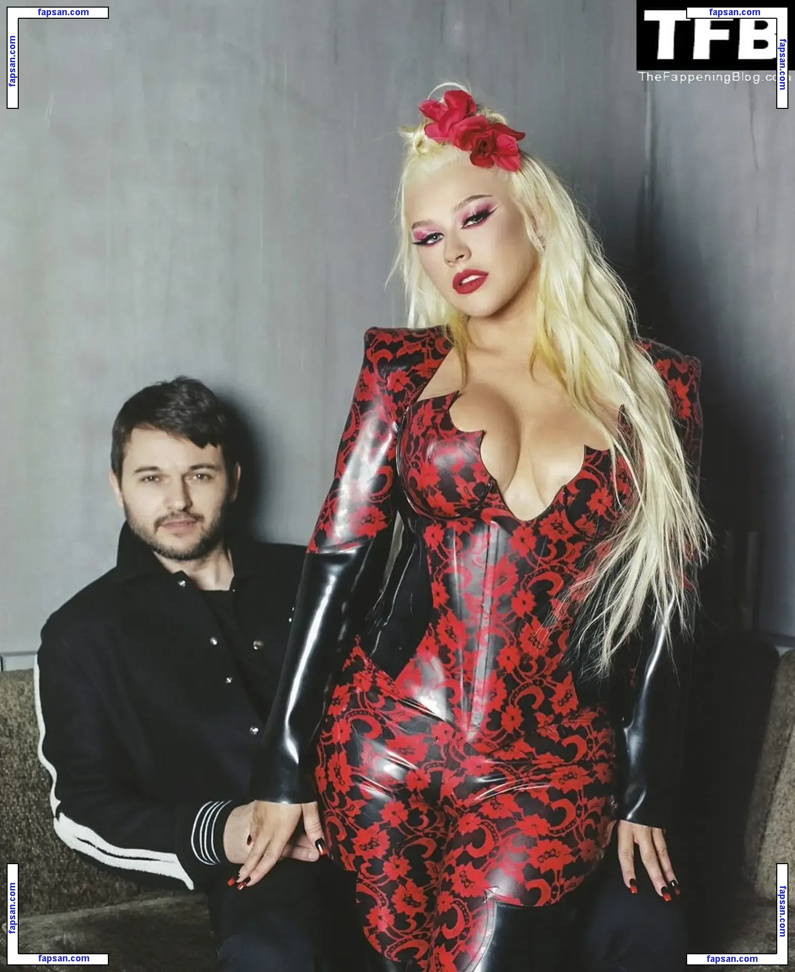 Christina Aguilera голая фото #1850 с Онлифанс