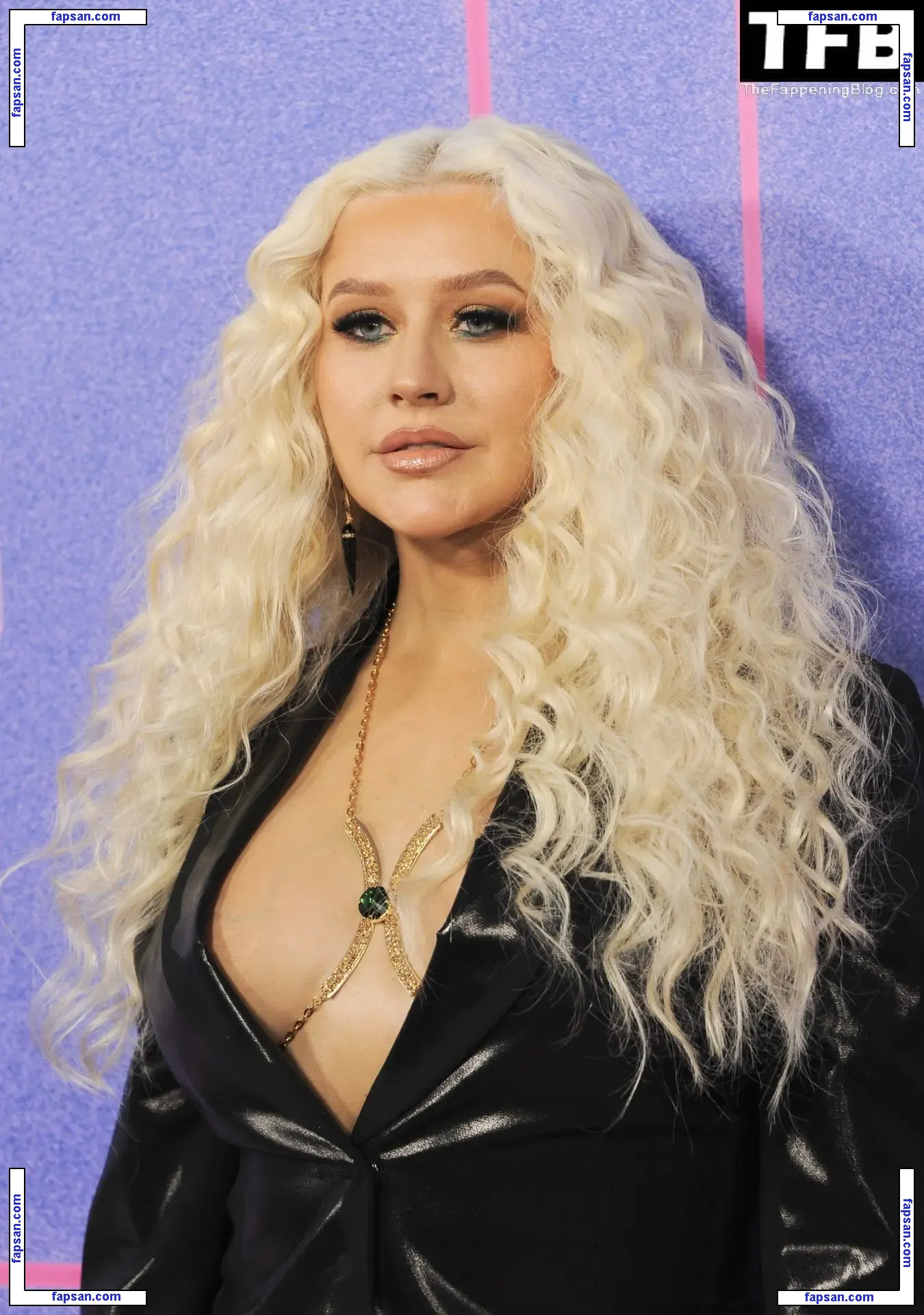 Christina Aguilera голая фото #1860 с Онлифанс