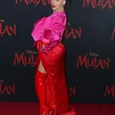 Christina Aguilera голая #1310