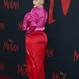 Christina Aguilera голая #1361