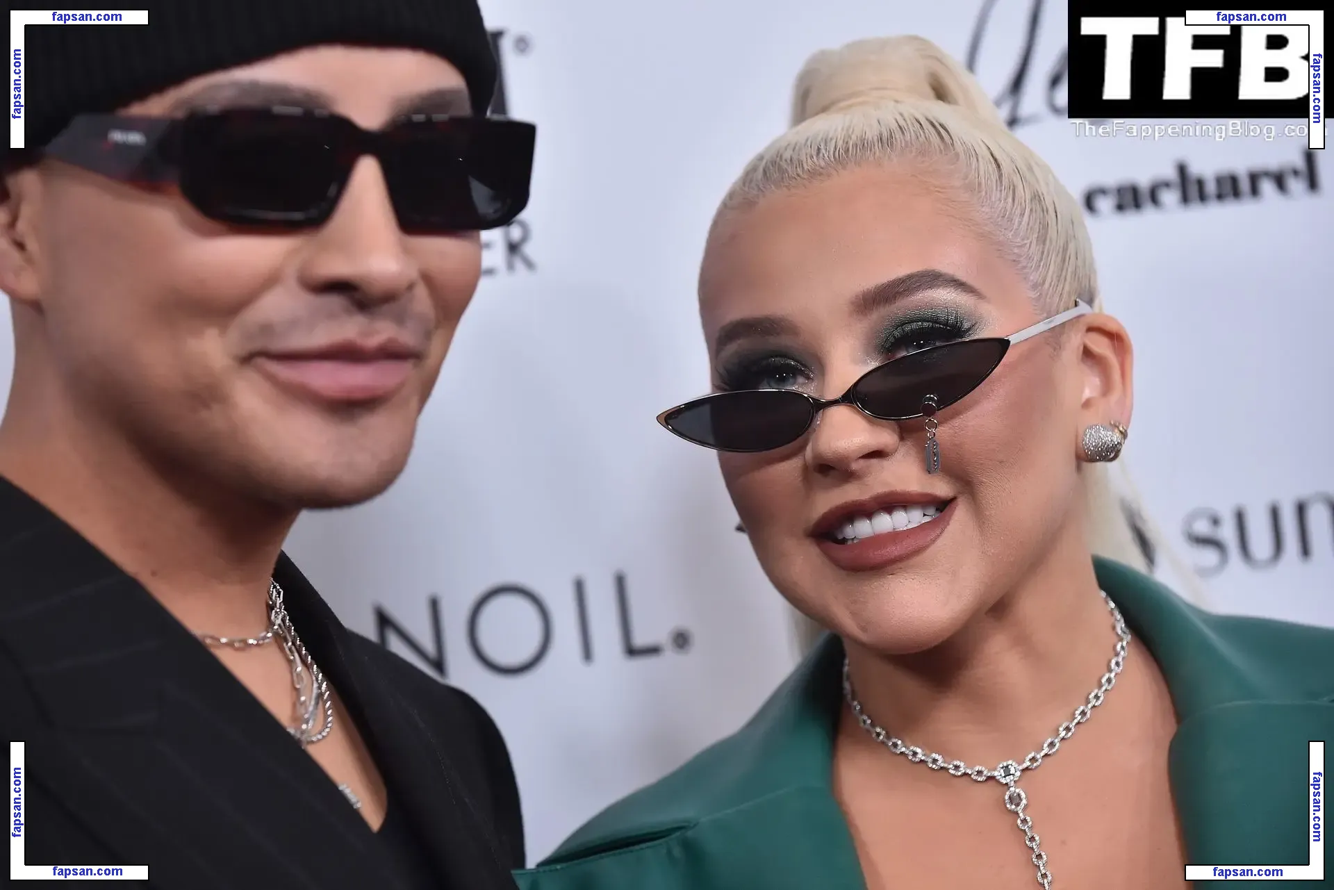 Christina Aguilera голая фото #2071 с Онлифанс