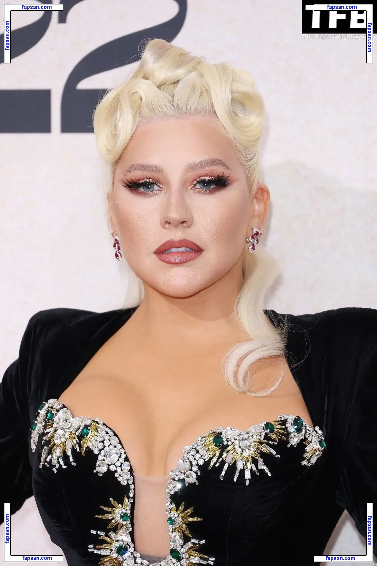 Christina Aguilera голая фото #2139 с Онлифанс
