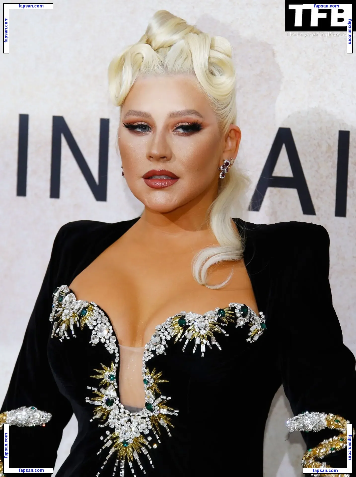 Christina Aguilera голая фото #2166 с Онлифанс