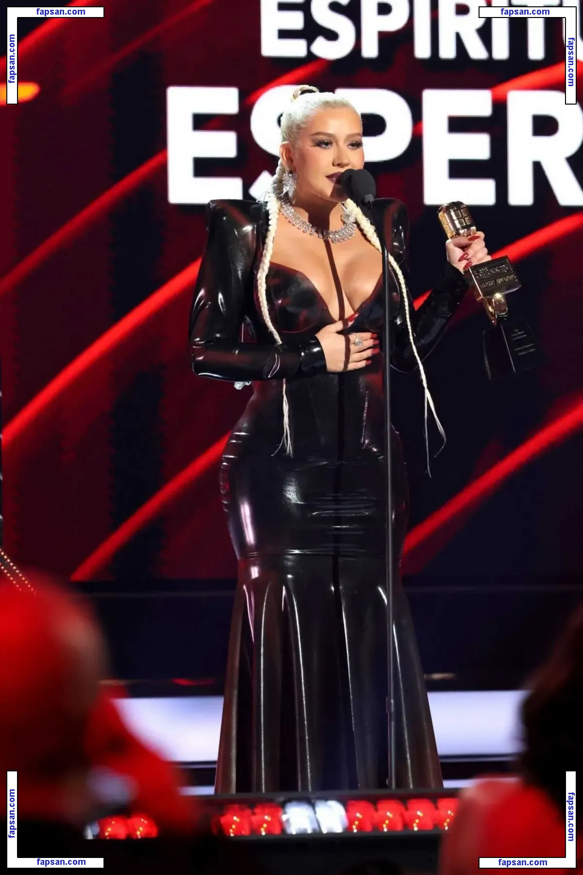 Christina Aguilera голая фото #2358 с Онлифанс