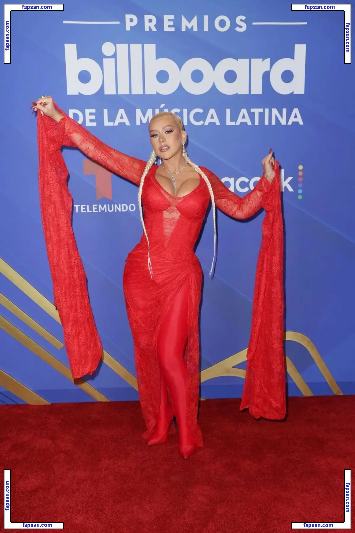 Christina Aguilera голая фото #2359 с Онлифанс
