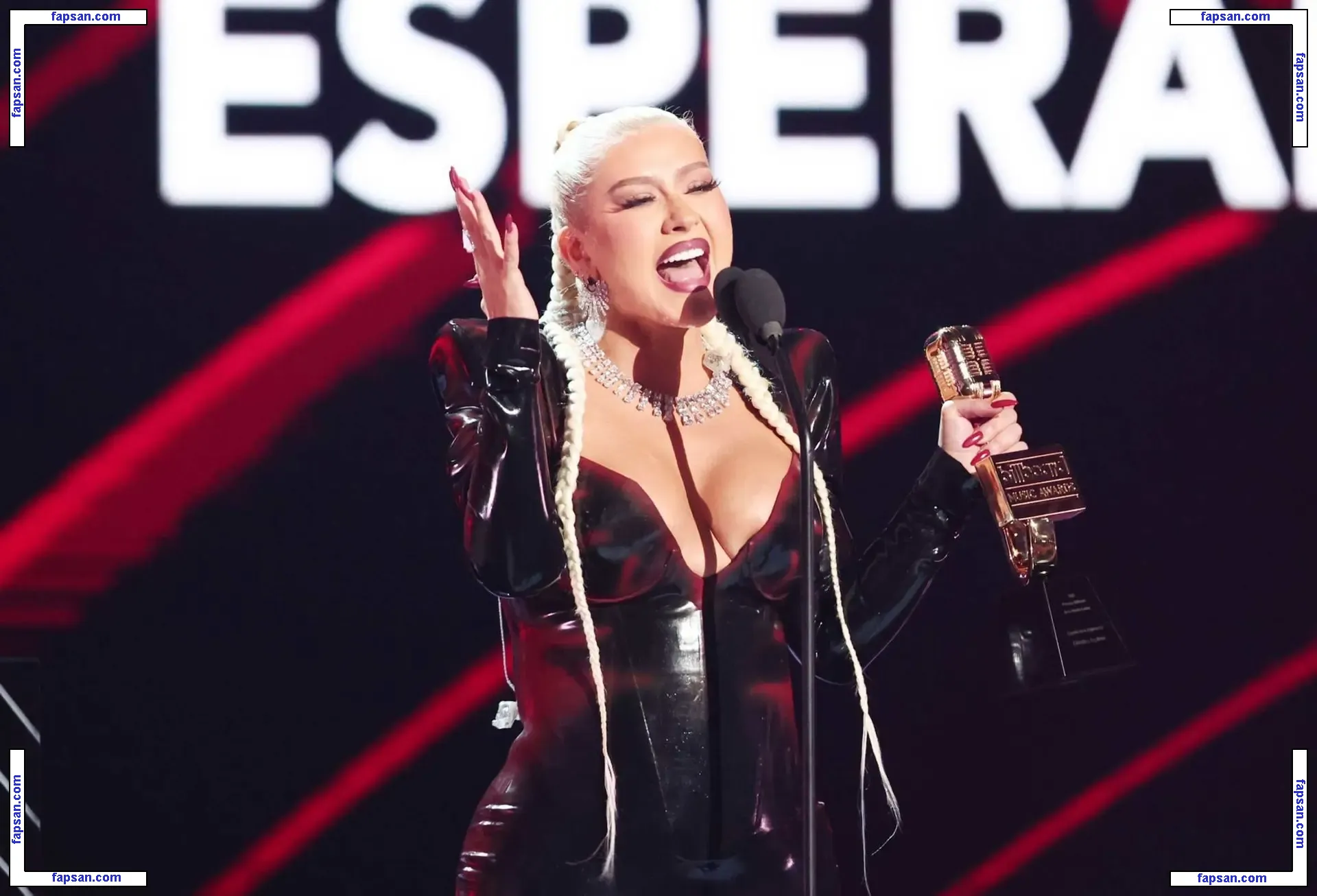 Christina Aguilera голая фото #2368 с Онлифанс