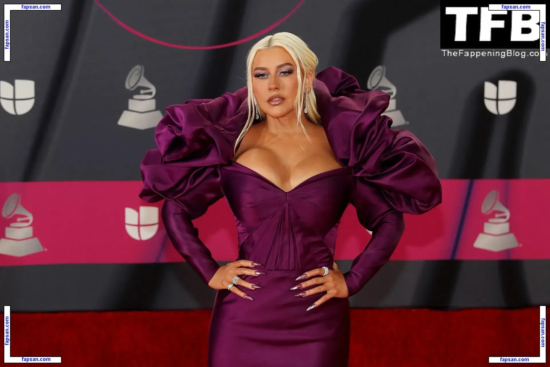 Christina Aguilera голая фото #2399 с Онлифанс