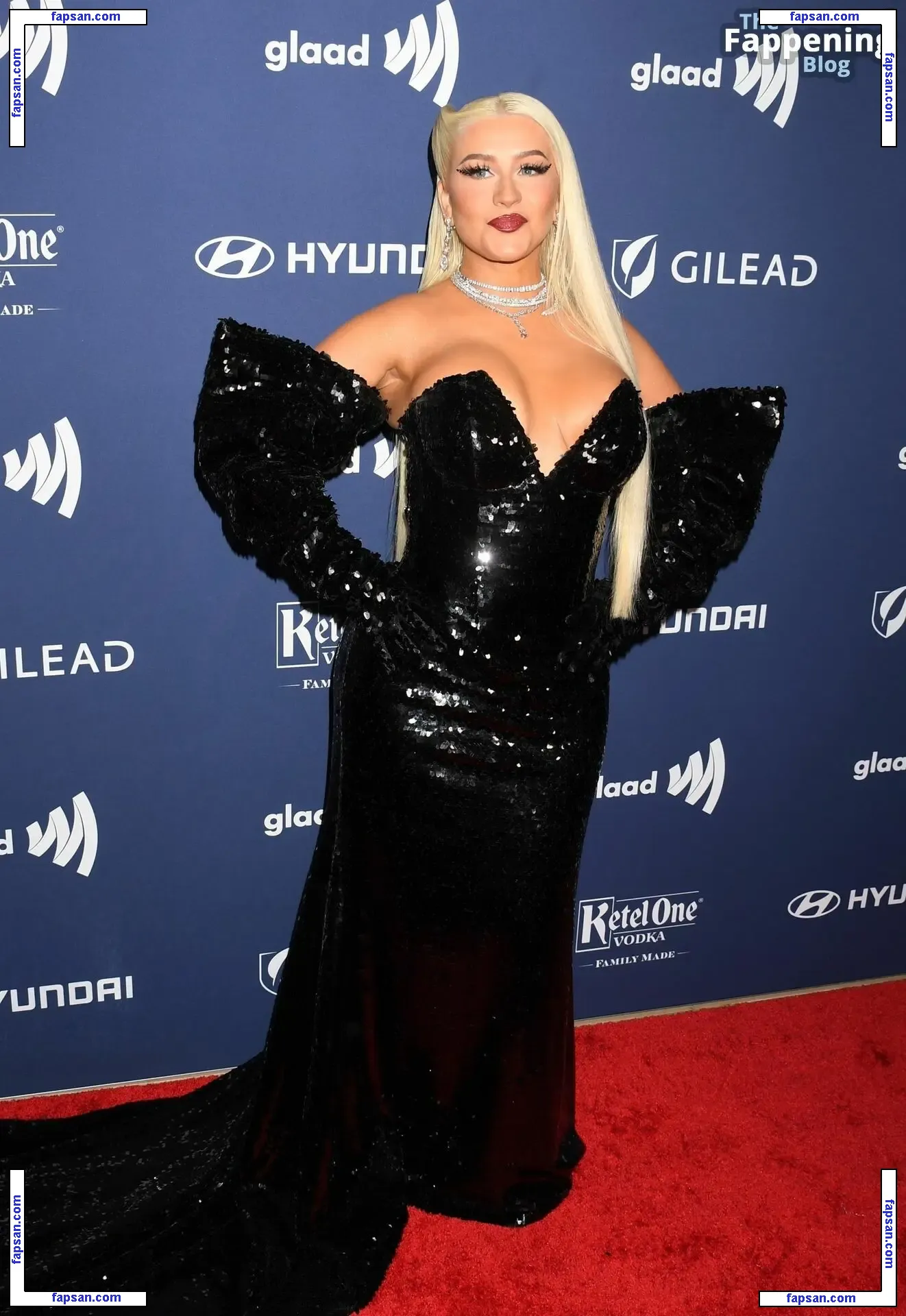 Christina Aguilera голая фото #2464 с Онлифанс