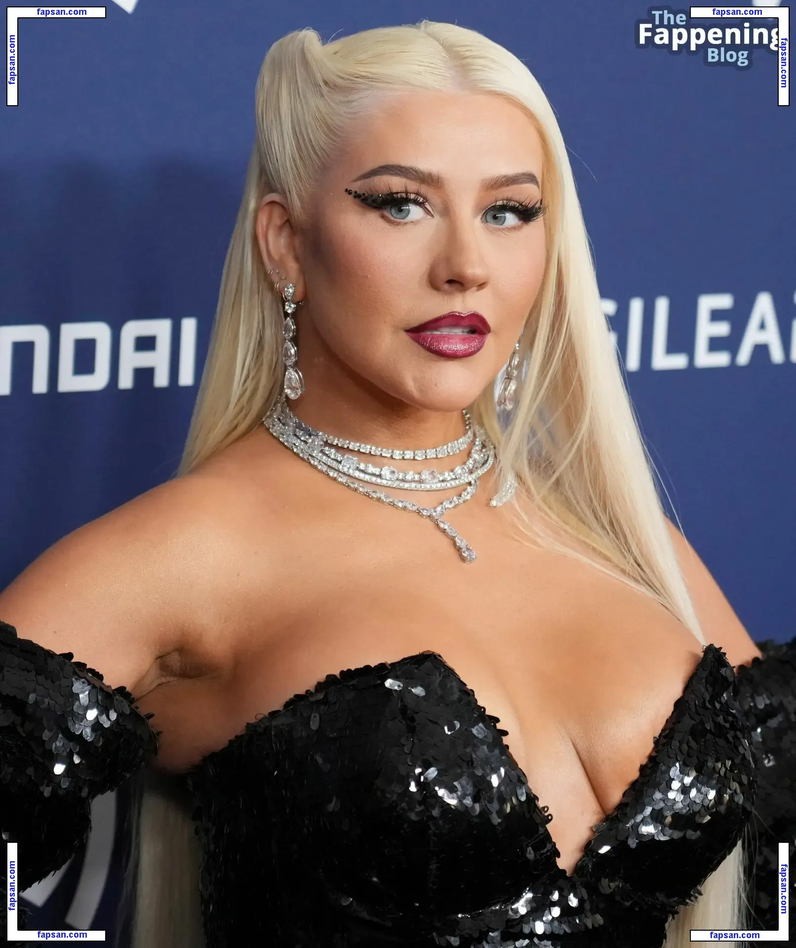 Christina Aguilera голая фото #2489 с Онлифанс