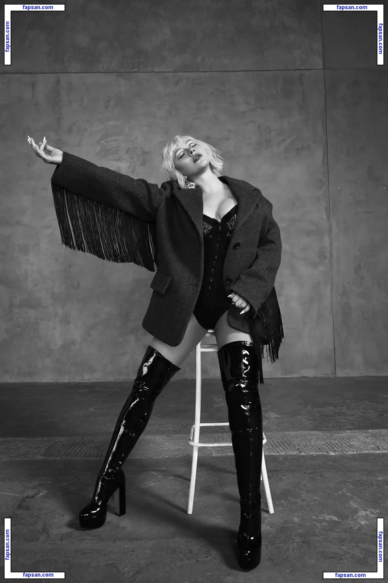 Christina Aguilera nude photo #2661 from OnlyFans