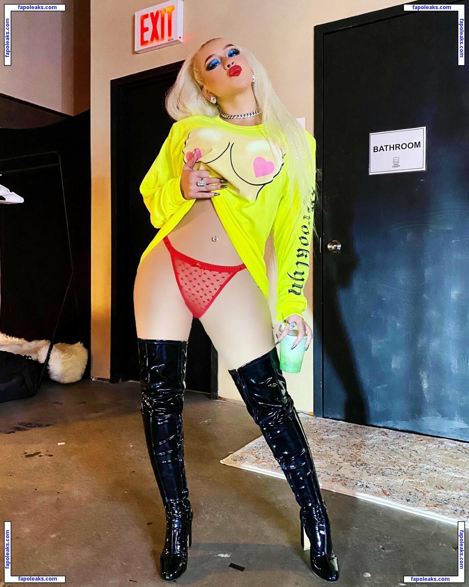 Christina Aguilera / XTINA nude photo #2690 from OnlyFans