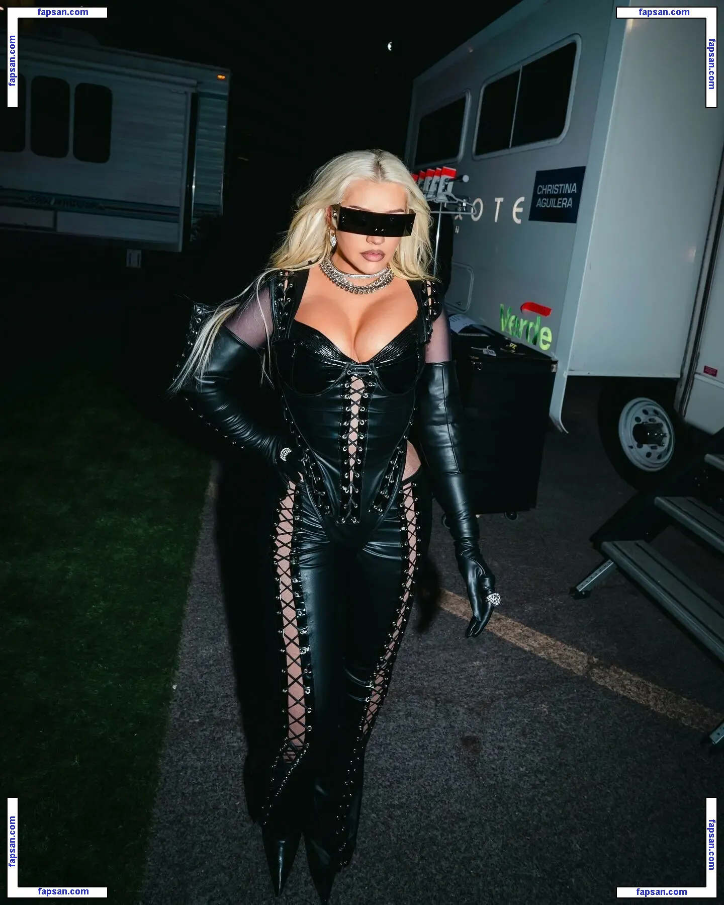 Christina Aguilera nude photo #2722 from OnlyFans