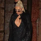 Christina Aguilera голая #2002
