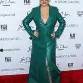 Christina Aguilera голая #2025