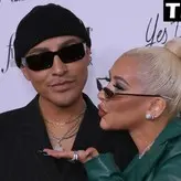 Christina Aguilera голая #2035
