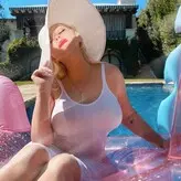 Christina Aguilera nude #2687