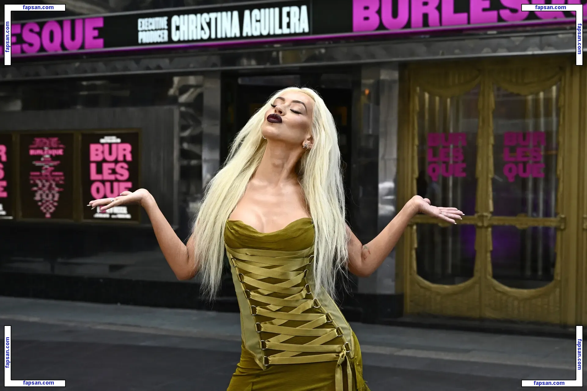 Christina Aguilera nude photo #3460 from OnlyFans