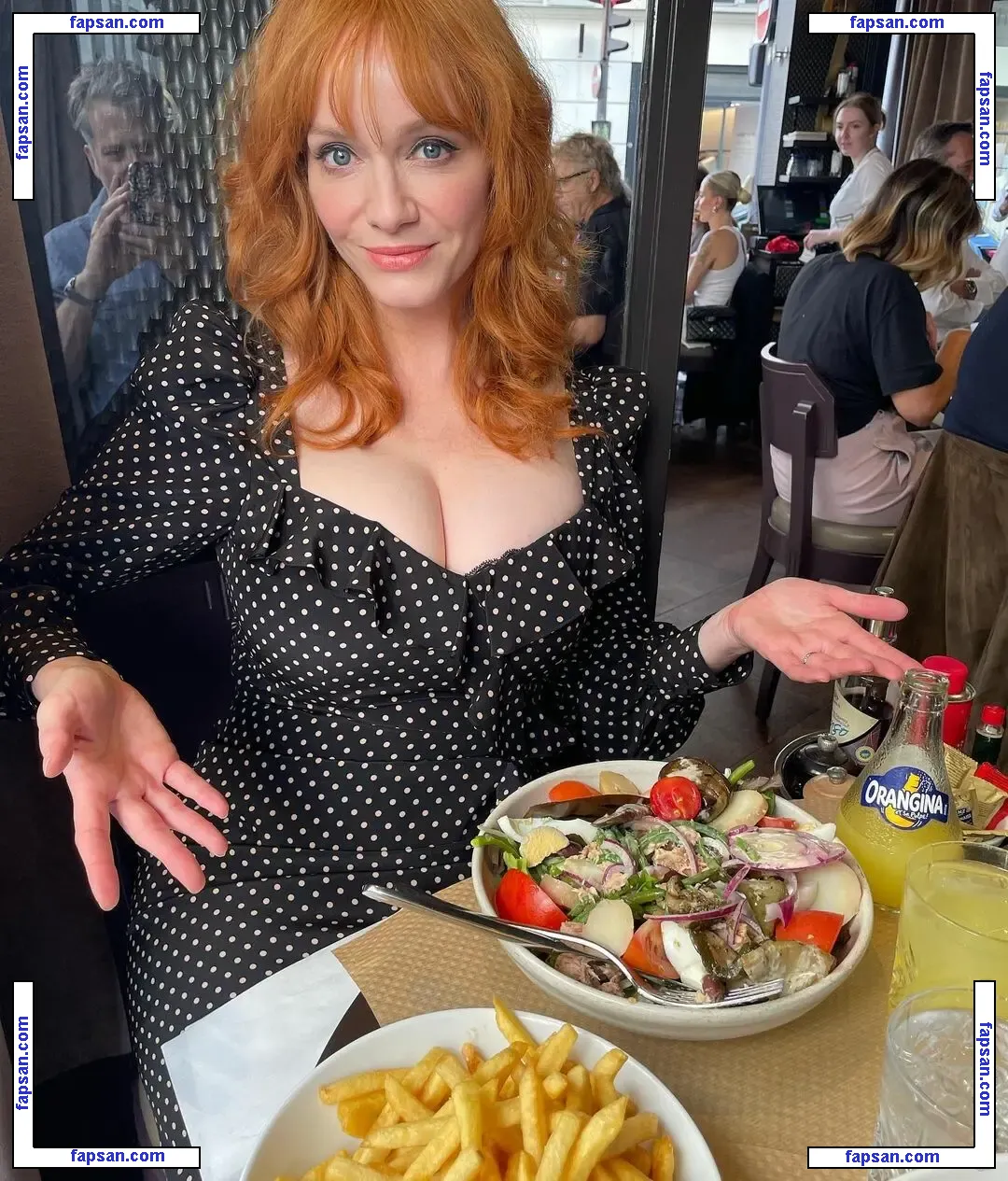 Christina Hendricks голая фото #0586 с Онлифанс