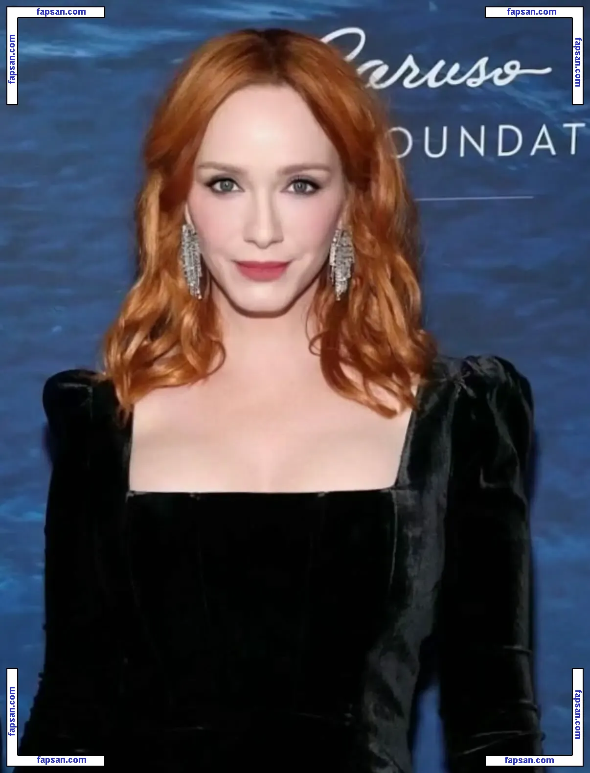 Christina Hendricks голая фото #0823 с Онлифанс