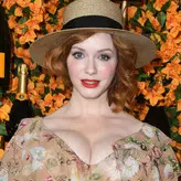 Christina Hendricks голая #0041