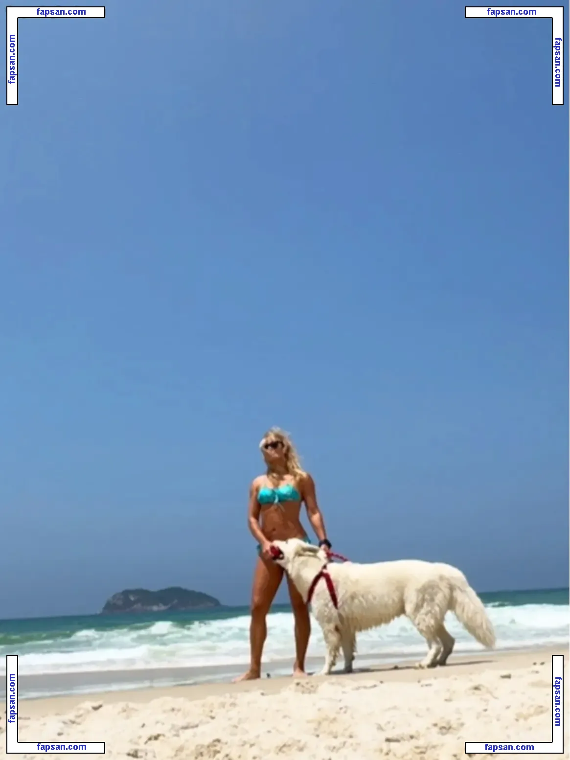 Christine Fernandes nude photo #0003 from OnlyFans