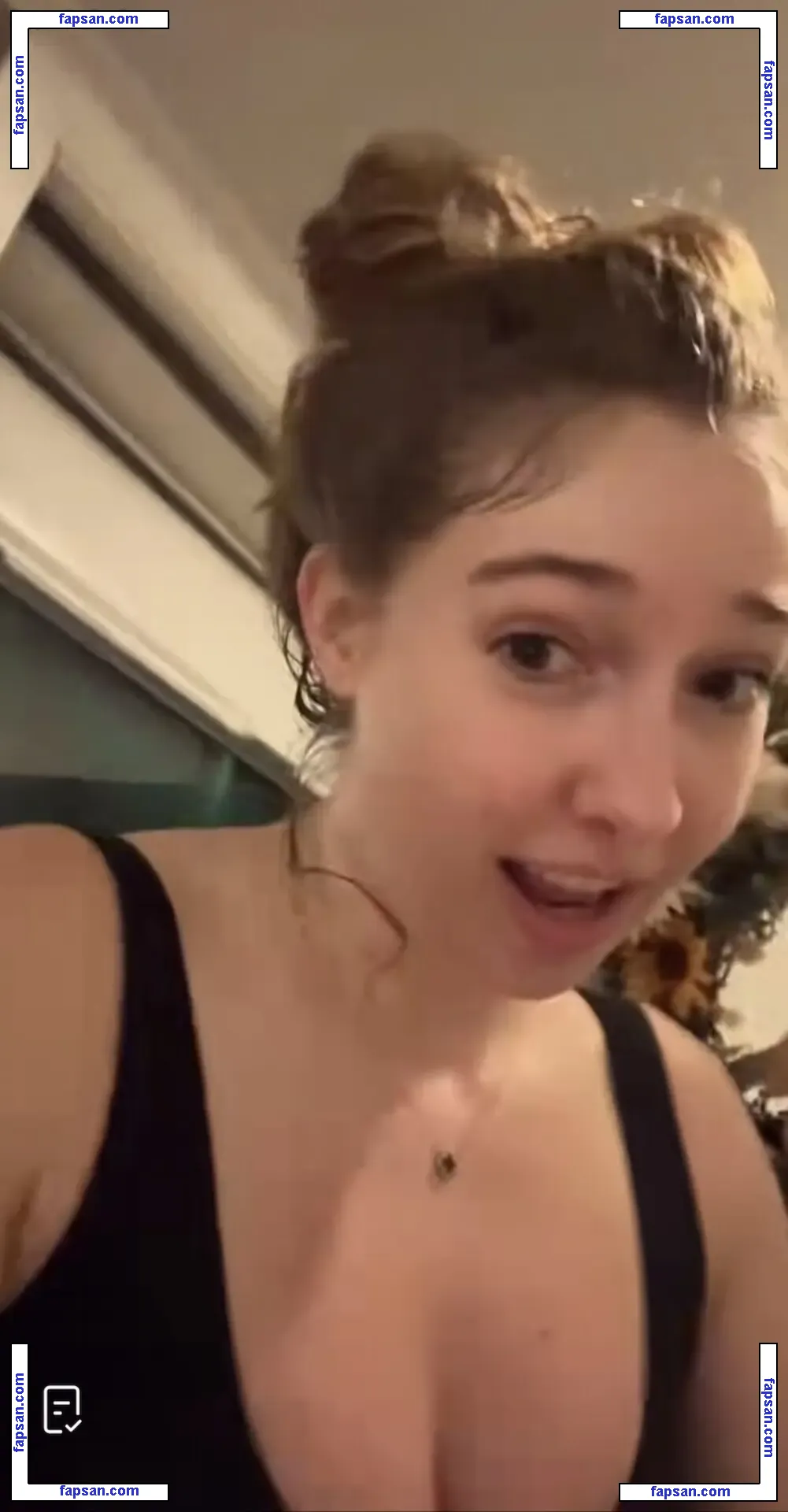 Christine Keyton голая фото #0008 с Онлифанс