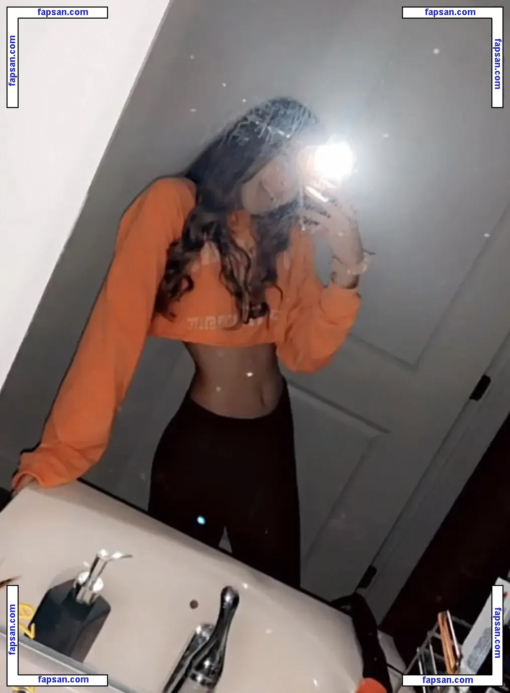 Christine Keyton голая фото #0010 с Онлифанс