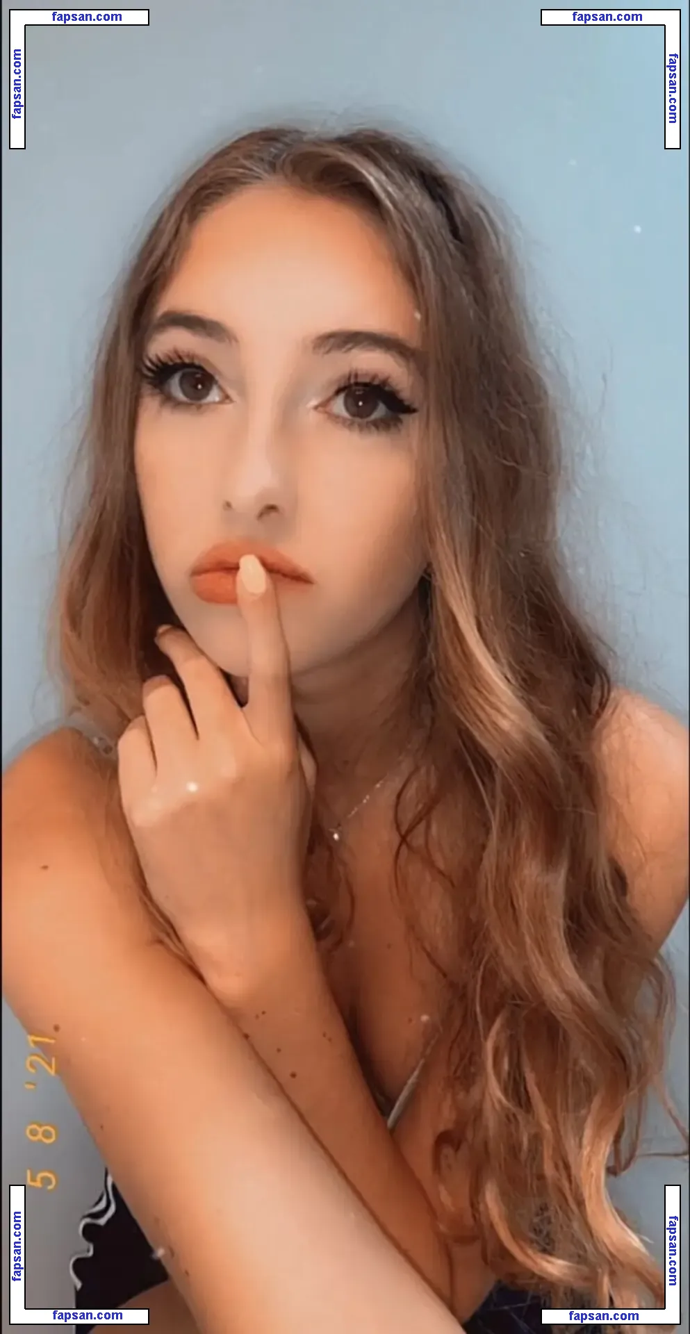 Christine Keyton голая фото #0012 с Онлифанс