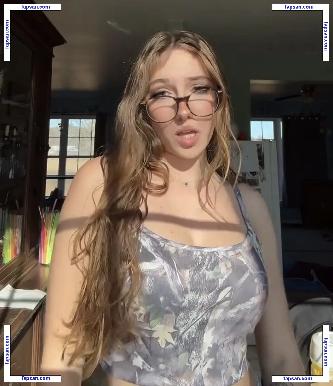 Christine Keyton голая фото #0014 с Онлифанс