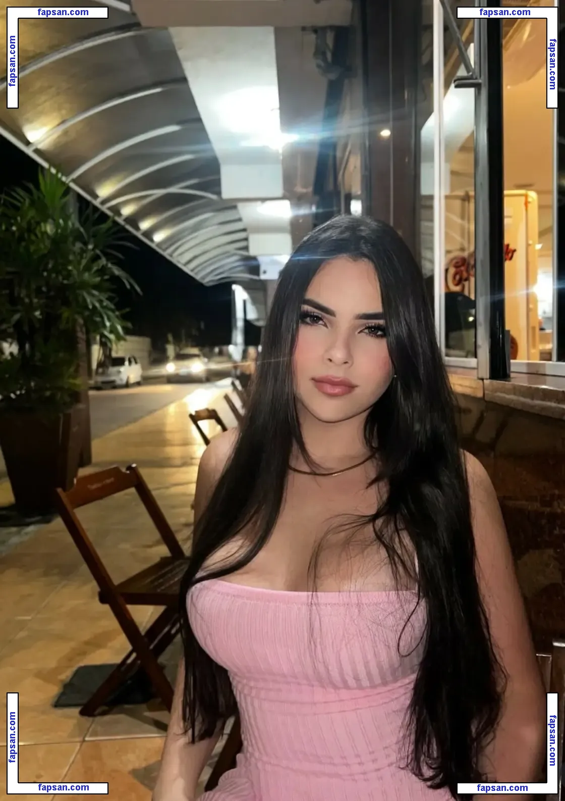 Christxxna nude photo #0001 from OnlyFans