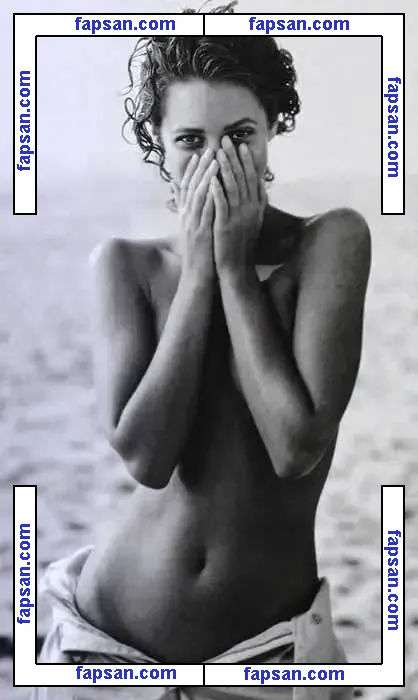 Christy Turlington nude photo #0019 from OnlyFans