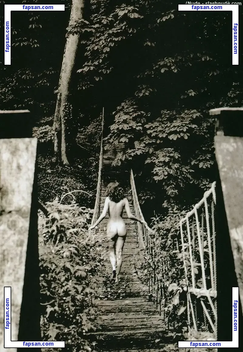 Christy Turlington nude photo #0106 from OnlyFans