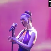 Chrysta Bell голая #0030