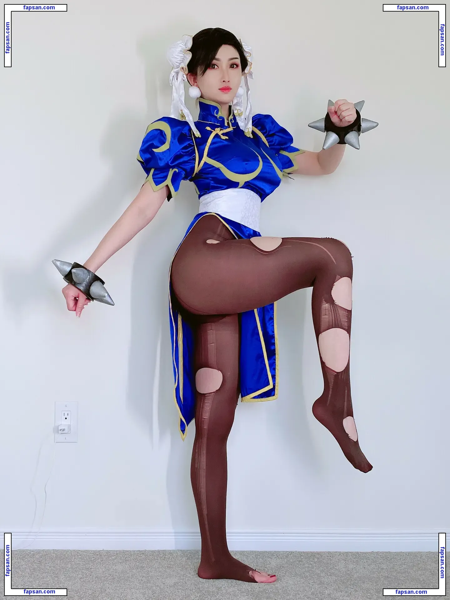 Chun Li Cosplay голая фото #0103 с Онлифанс