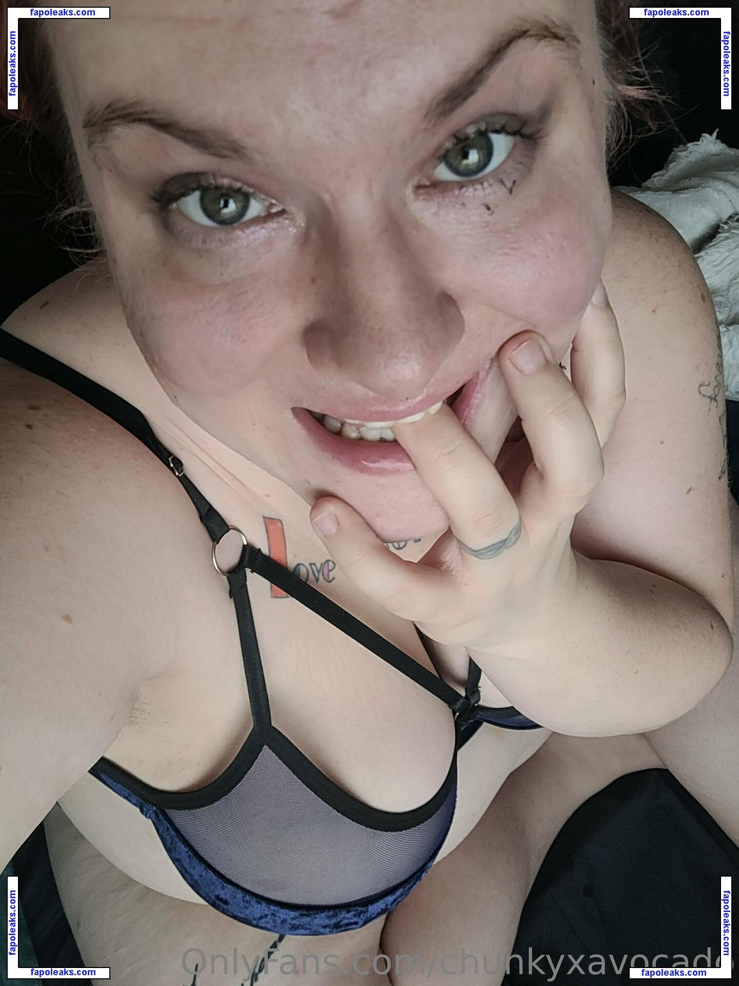 chunkyxavocado / bananavocado nude photo #0016 from OnlyFans