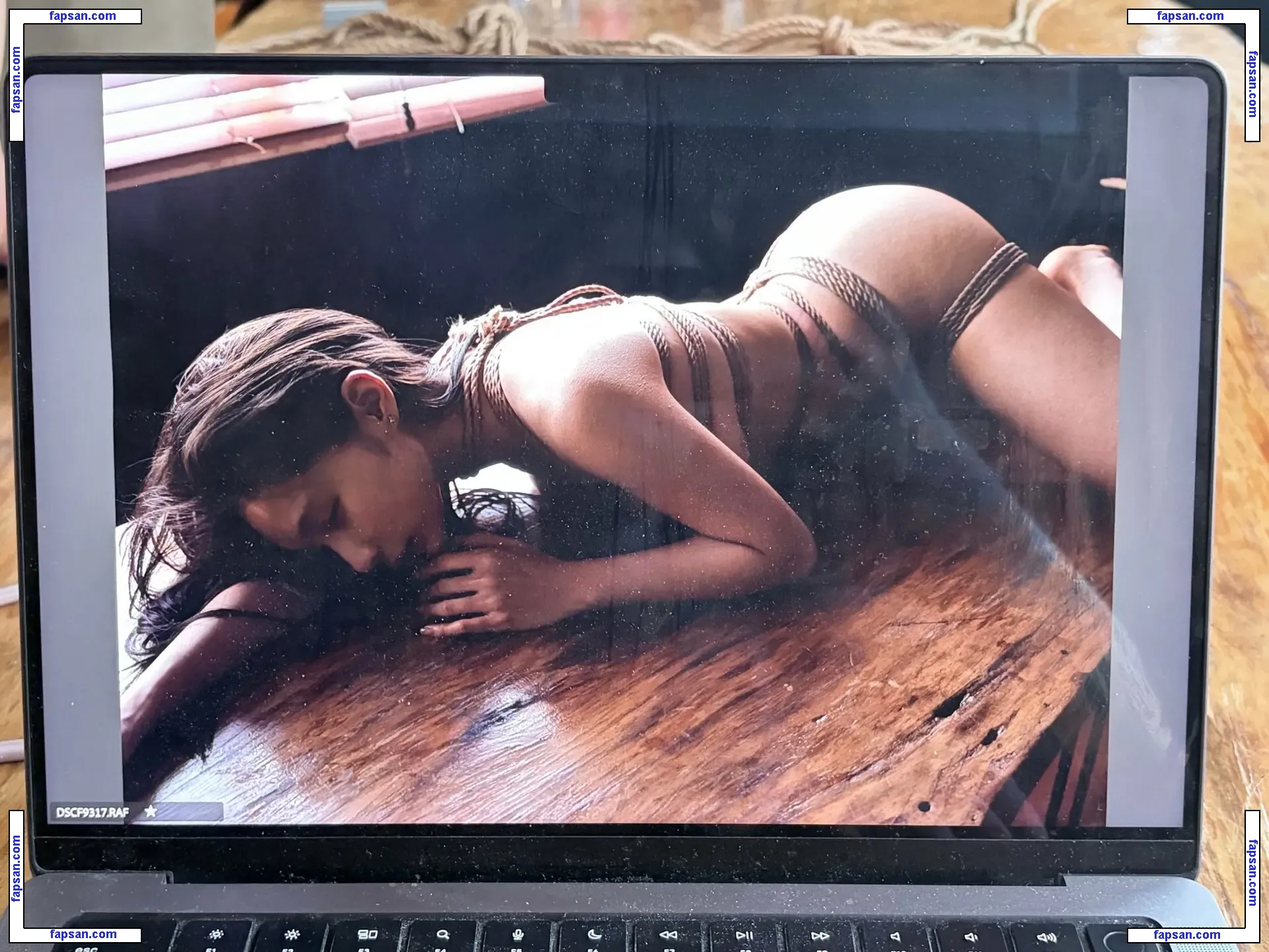 Chunmomo nude photo #0181 from OnlyFans