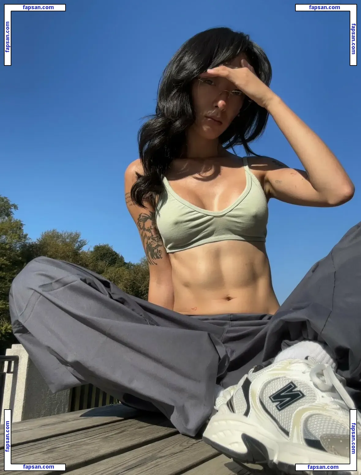 Chustfuck голая фото #0001 с Онлифанс