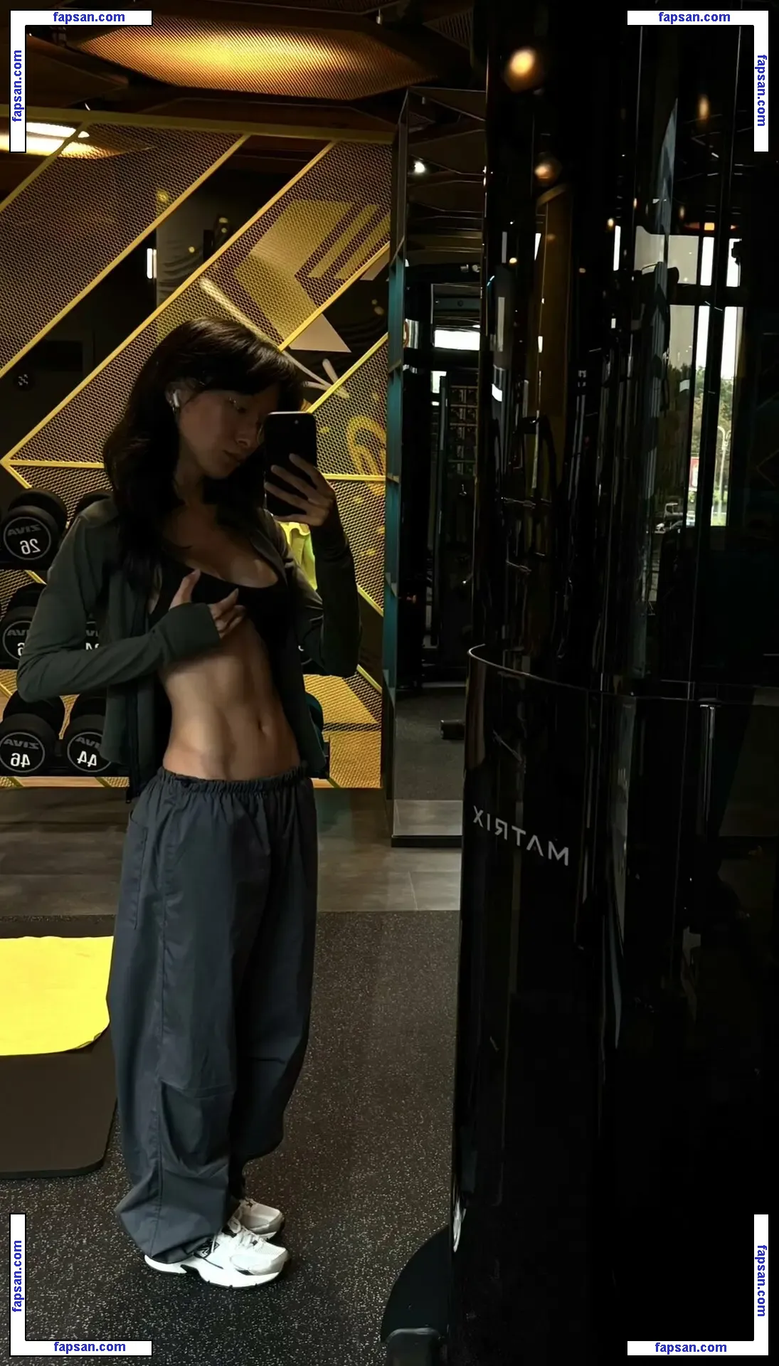 Chustfuck голая фото #0014 с Онлифанс