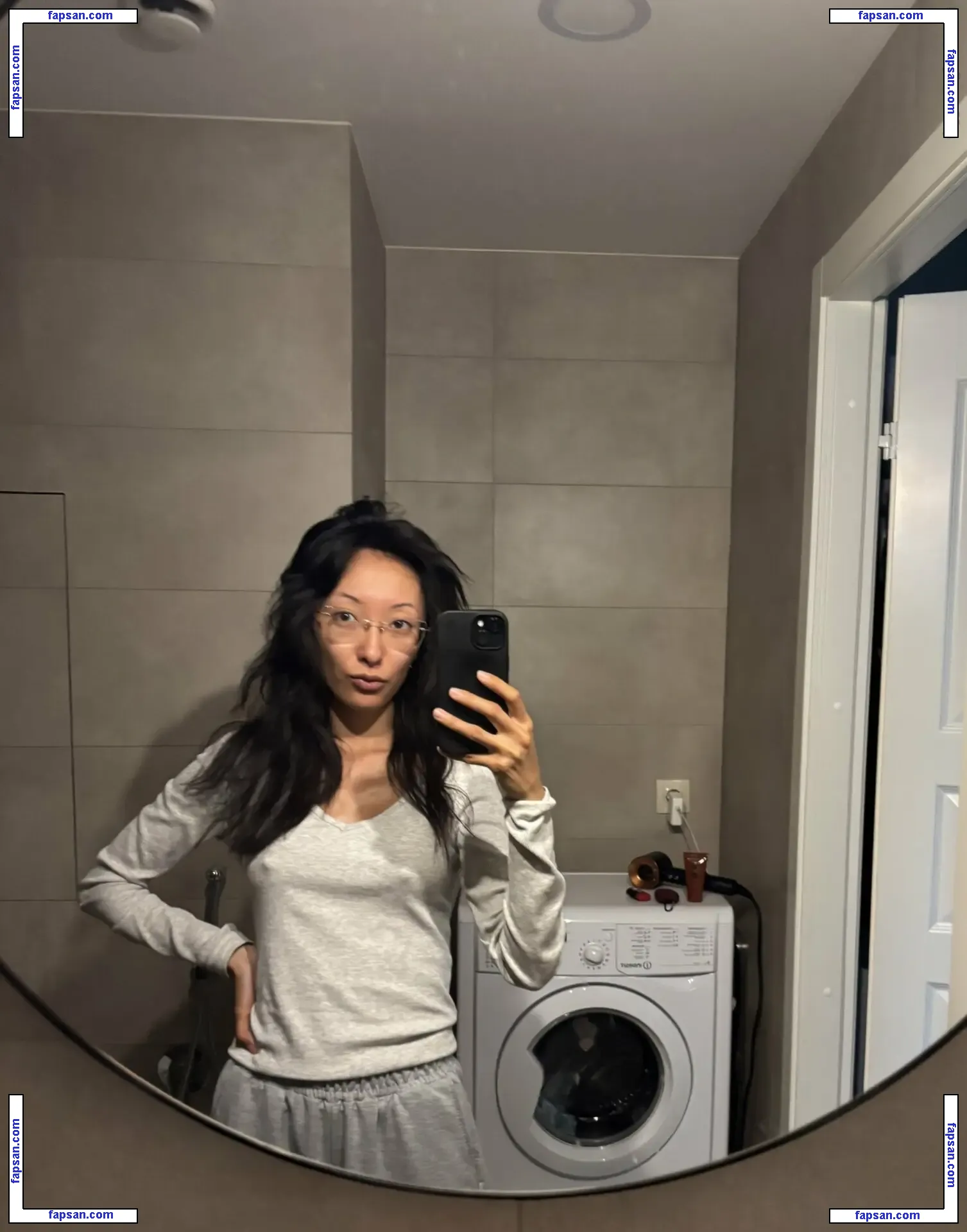 Chustfuck голая фото #0017 с Онлифанс