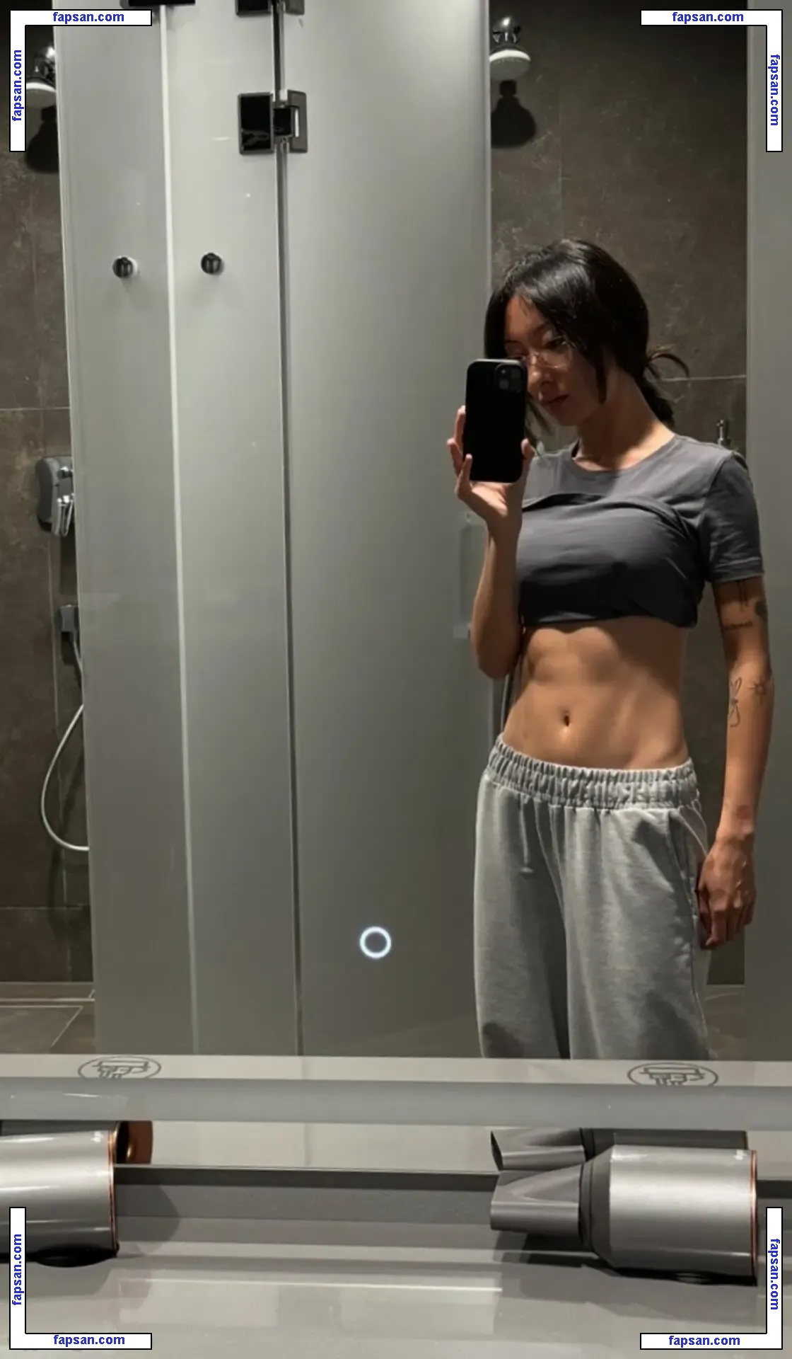 Chustfuck голая фото #0021 с Онлифанс