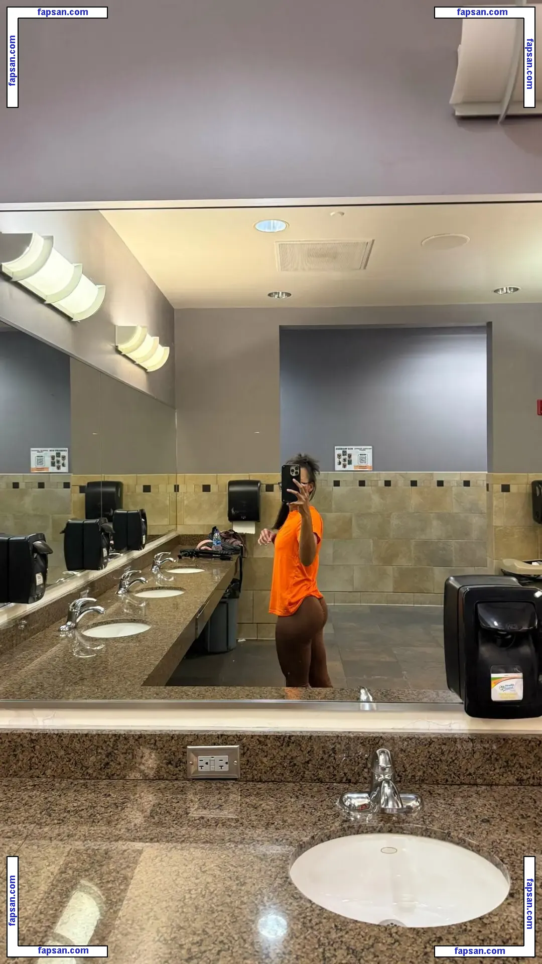 Chynaunique ASMR nude photo #0001 from OnlyFans