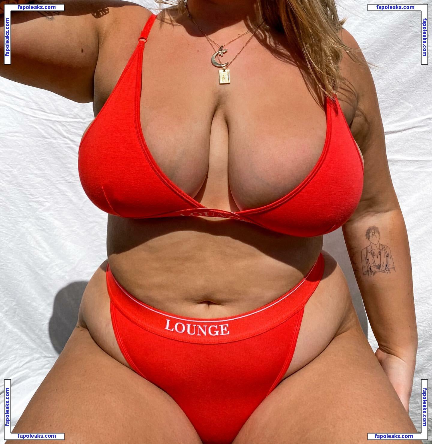 chynna / chynnaclair nude photo #0056 from OnlyFans