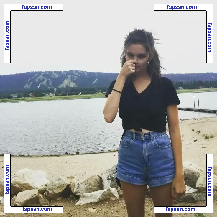 Ciara Bravo голая фото #0096 с Онлифанс