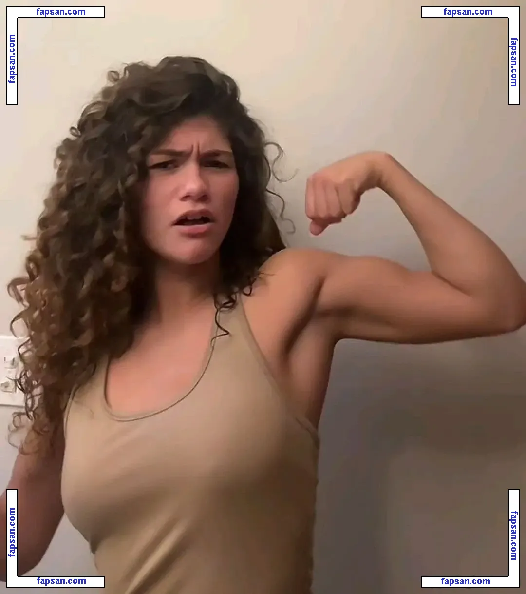 ciggybae голая фото #0044 с Онлифанс