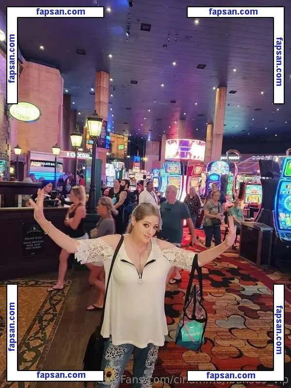 CinammonBuns69_VIP nude photo #0009 from OnlyFans