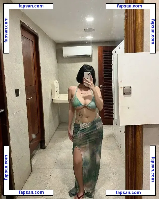 Cindy Berli nude photo #0004 from OnlyFans