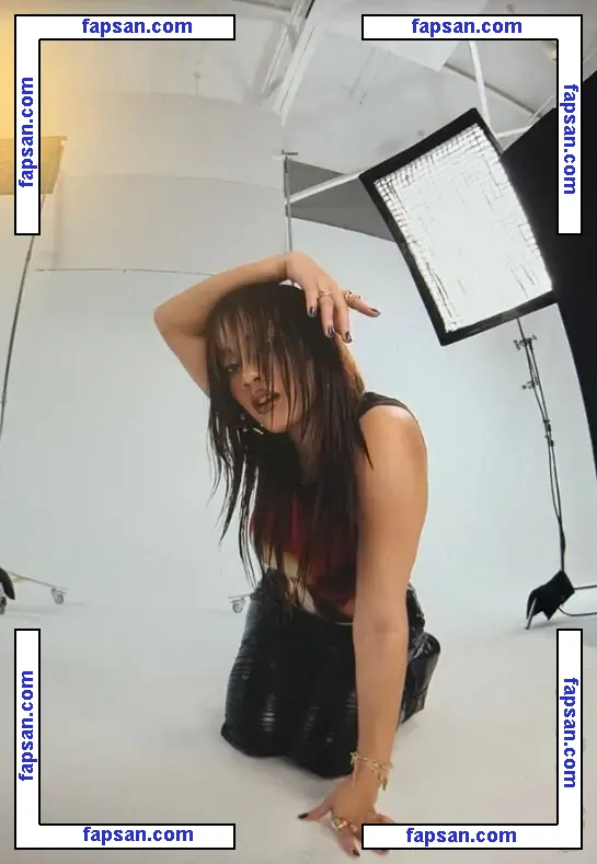 Cinnabrit голая фото #0286 с Онлифанс